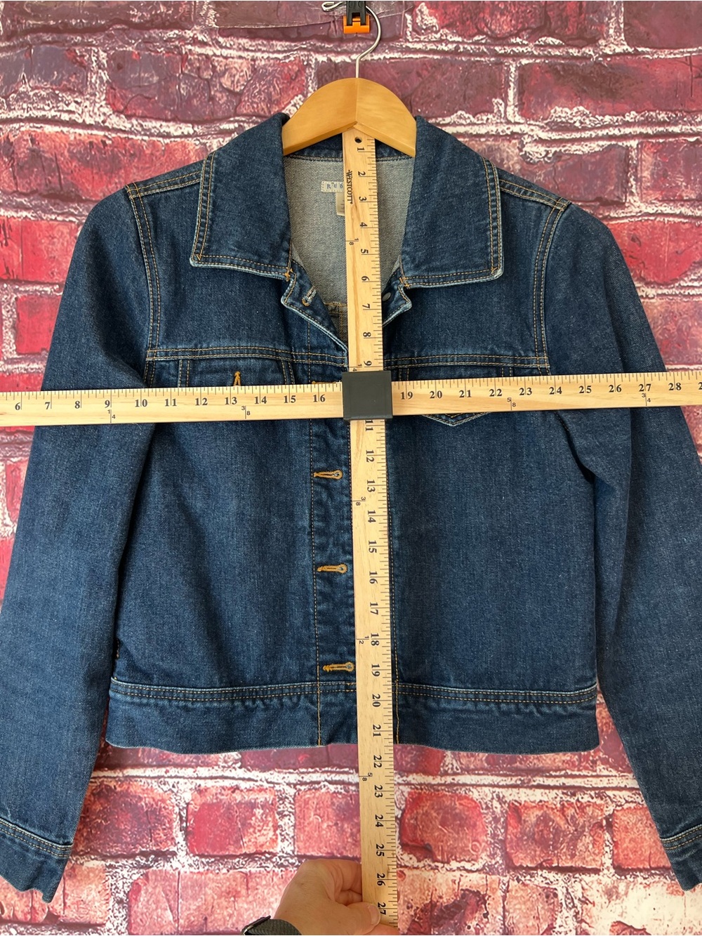 Rubbish Dark Wash Classic Button-Front Cropped Denim Trucker Jacket - Picture 6 of 6
